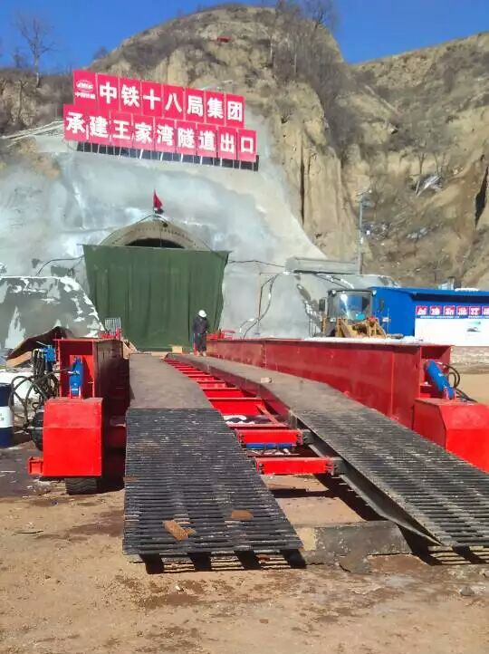 中铁十八局王家湾隧道（12）.jpg